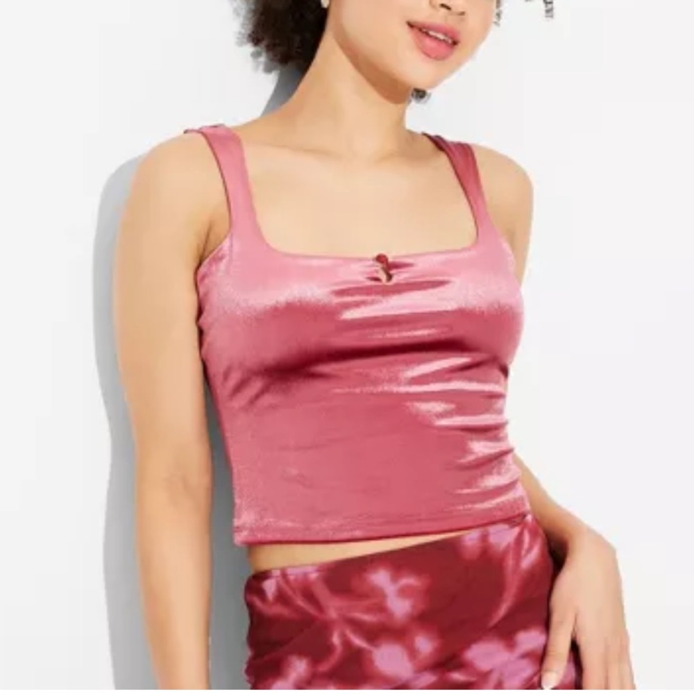 Wild Fable Pink Tank Top Medium New Satin Velour Rose Keyhole Spring Summer